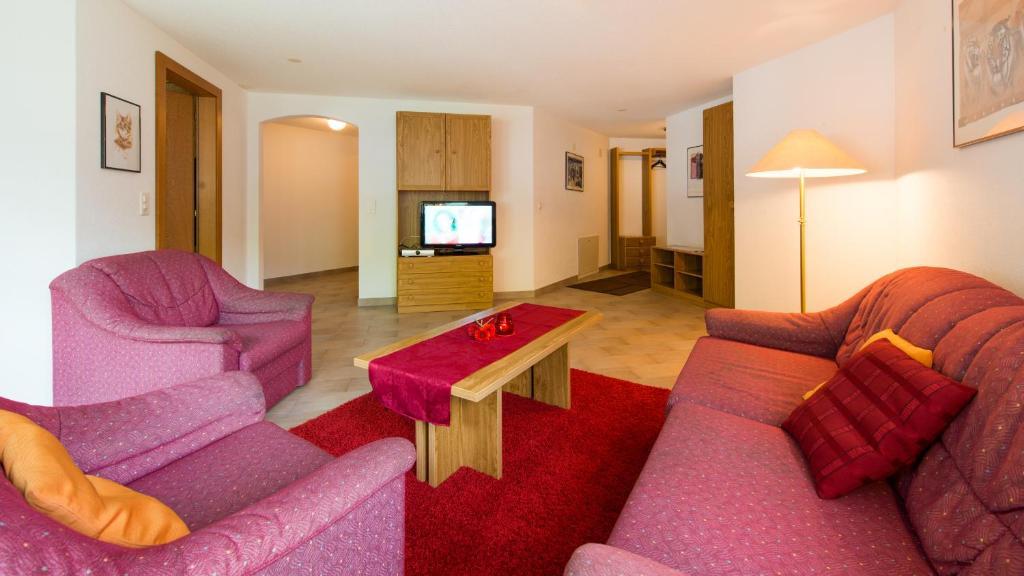 Haus Evita Saas-Grund Habitación foto